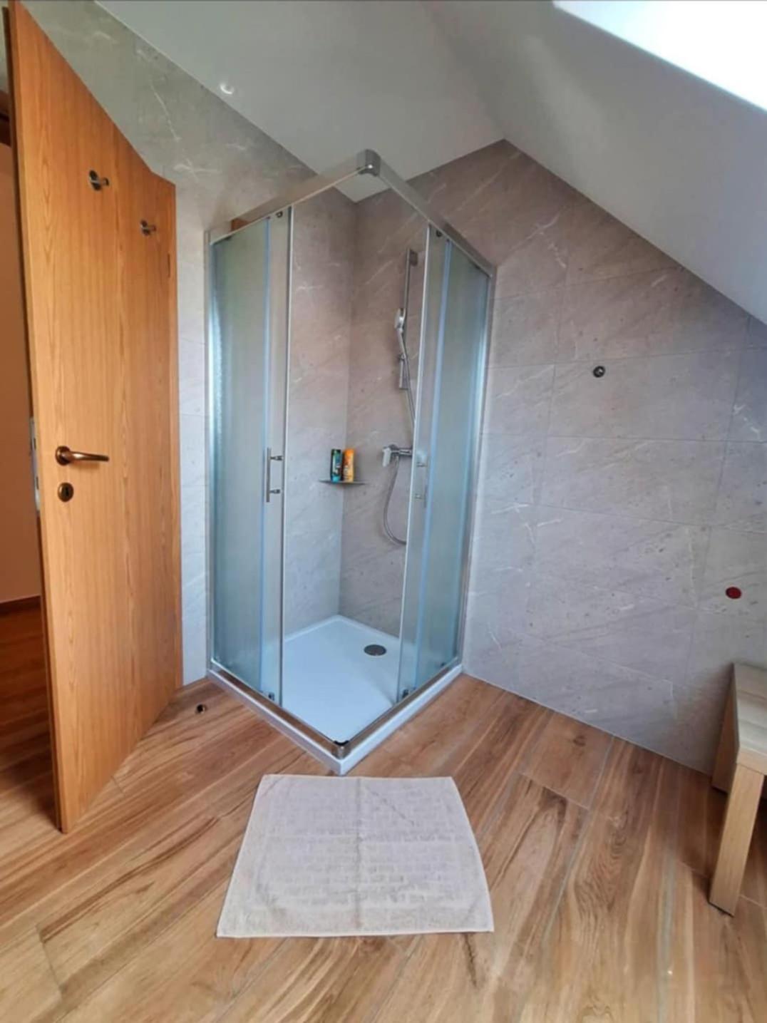 Pr' Hribar Apartment Zgornje Gorje Room photo